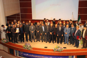 پژوهشگران و فناوران برتر دانشگاه جامع علمی کاربردی استان همدان تقدیر شدند