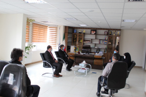 از رئیس واحد استانی همدان به مناسبت روز جانباز تجلیل شد