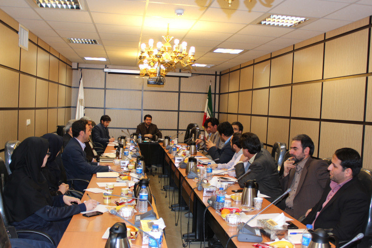 بیست و نهمین نشست هم اندیشی روسای مراکز آموزش علمی کاربردی استان همدان برگزار گردید