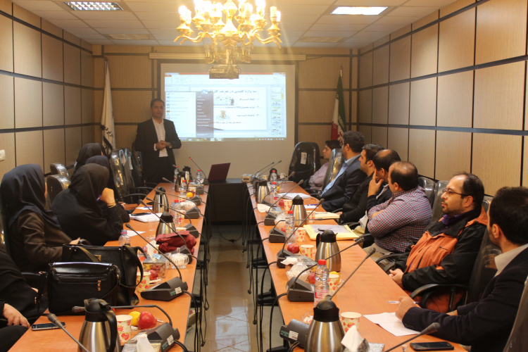 برگزاری کارگاه آموزشی آشنایی با مدیریت و راهبری کارآفرینی