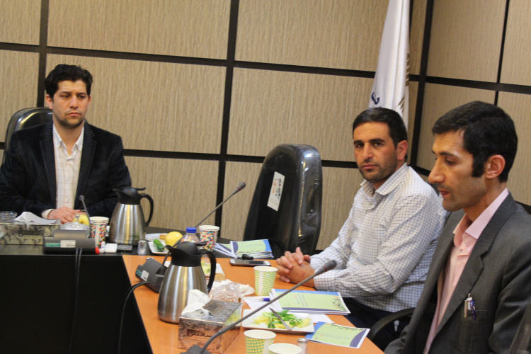 برگزاری سمینار معرفی دانشگاه جامع علمی کاربردی با حضور  مشاوران تحصیلی مدارس شهر همدان